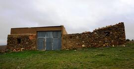 Barrera de Cañada La Peña