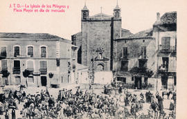 Plaza Mayor de Ágreda en día de mercado